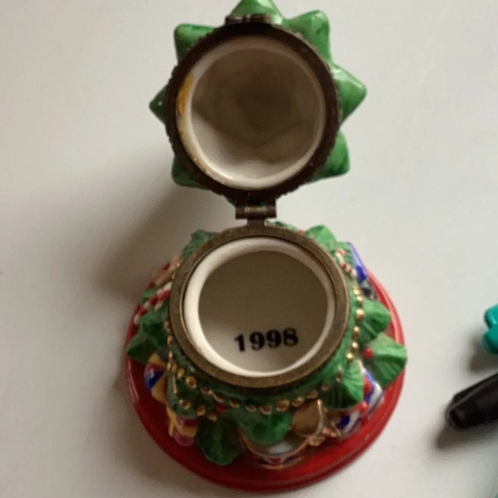 CHRISTMAS TREE Hinged Porcelain Trinket Box 1998 🎄